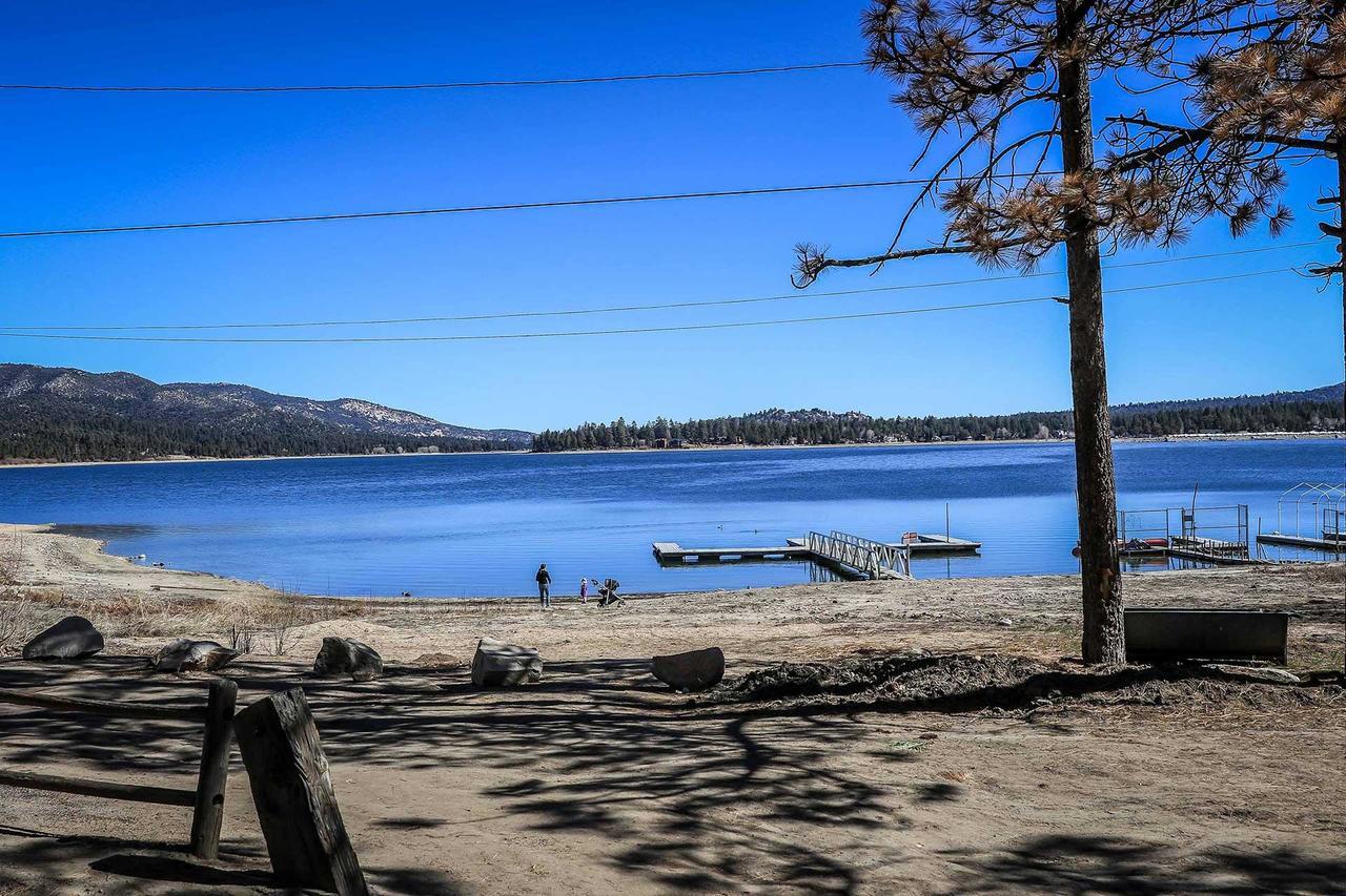 Lakefront Family Cabin By Big Bear Vacations Биг Бэар Лейк Экстерьер фото